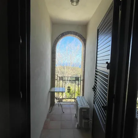 San Leonardo Villa *