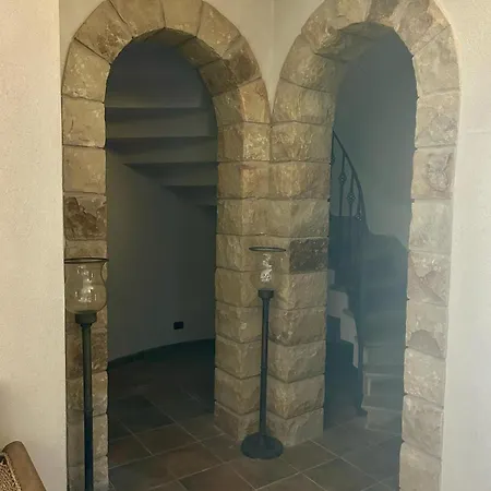 San Leonardo Villa *