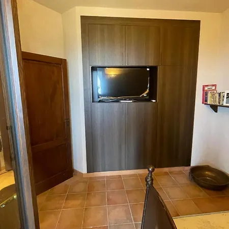 San Leonardo Villa *